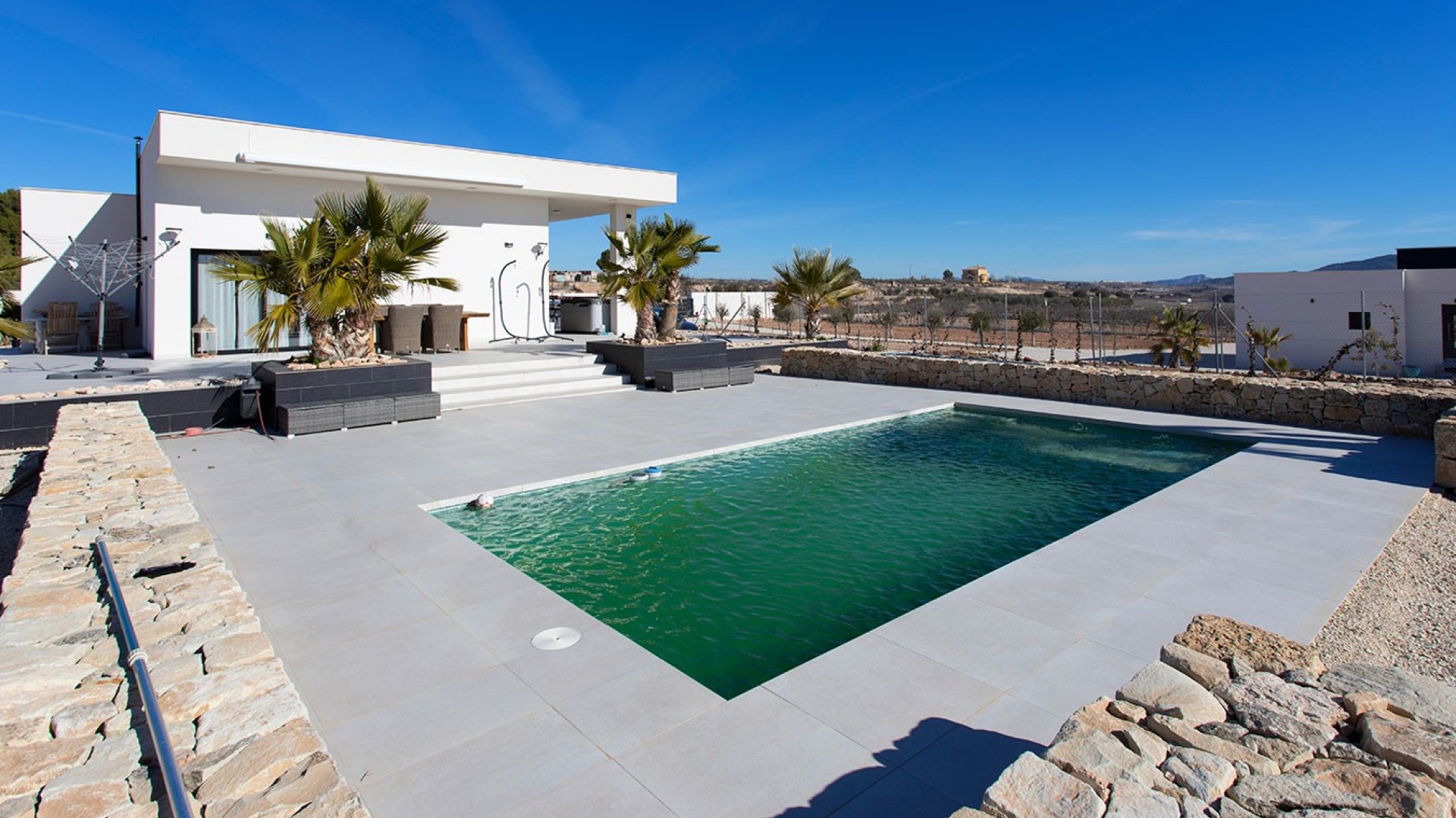 Herverkoop - Finca Landelijk pand -
Pinoso - Campo