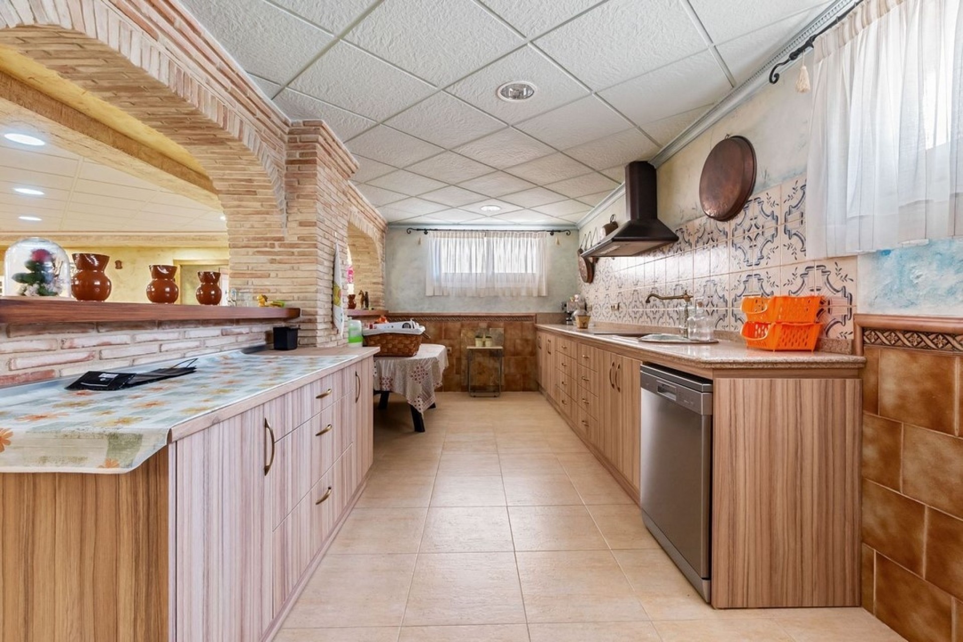 Herverkoop - Finca Landelijk pand -
Rafal