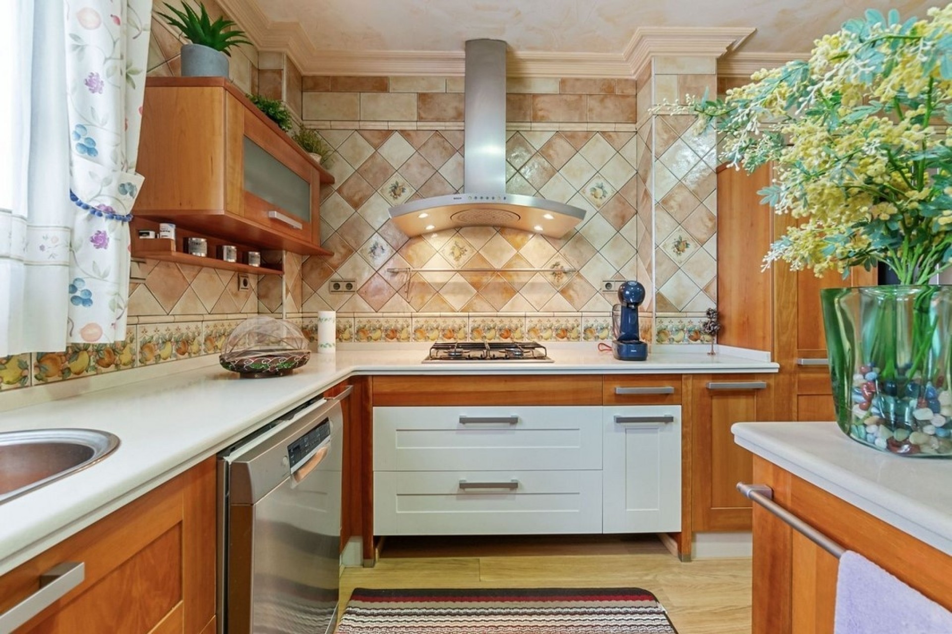 Herverkoop - Finca Landelijk pand -
Rafal