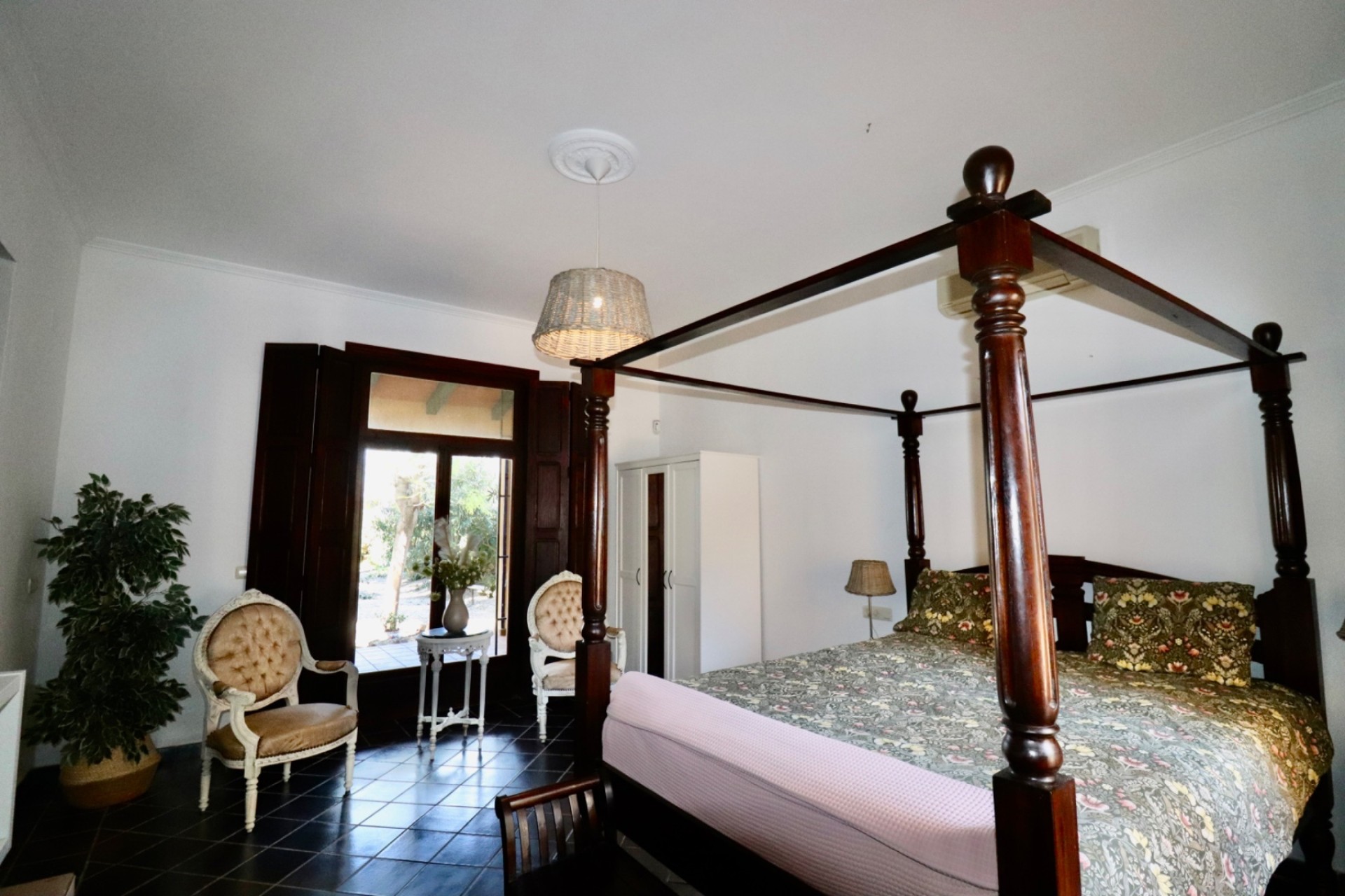 Herverkoop - Finca Landelijk pand -
Rojales - Heredades