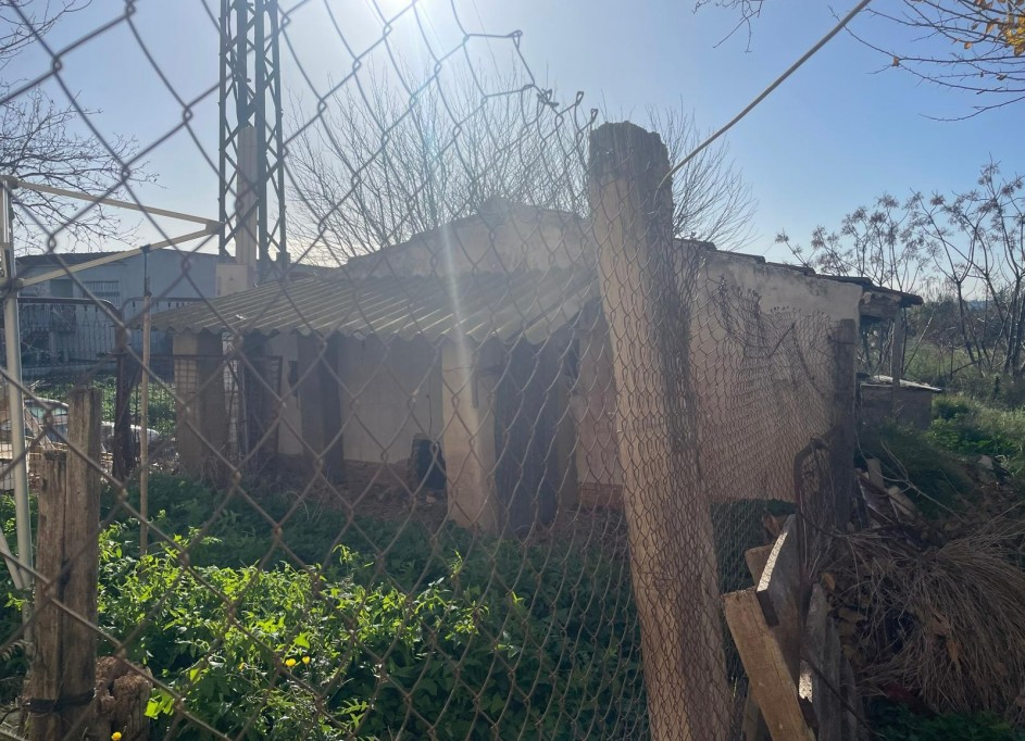 Herverkoop - Finca Landelijk pand -
Rojales