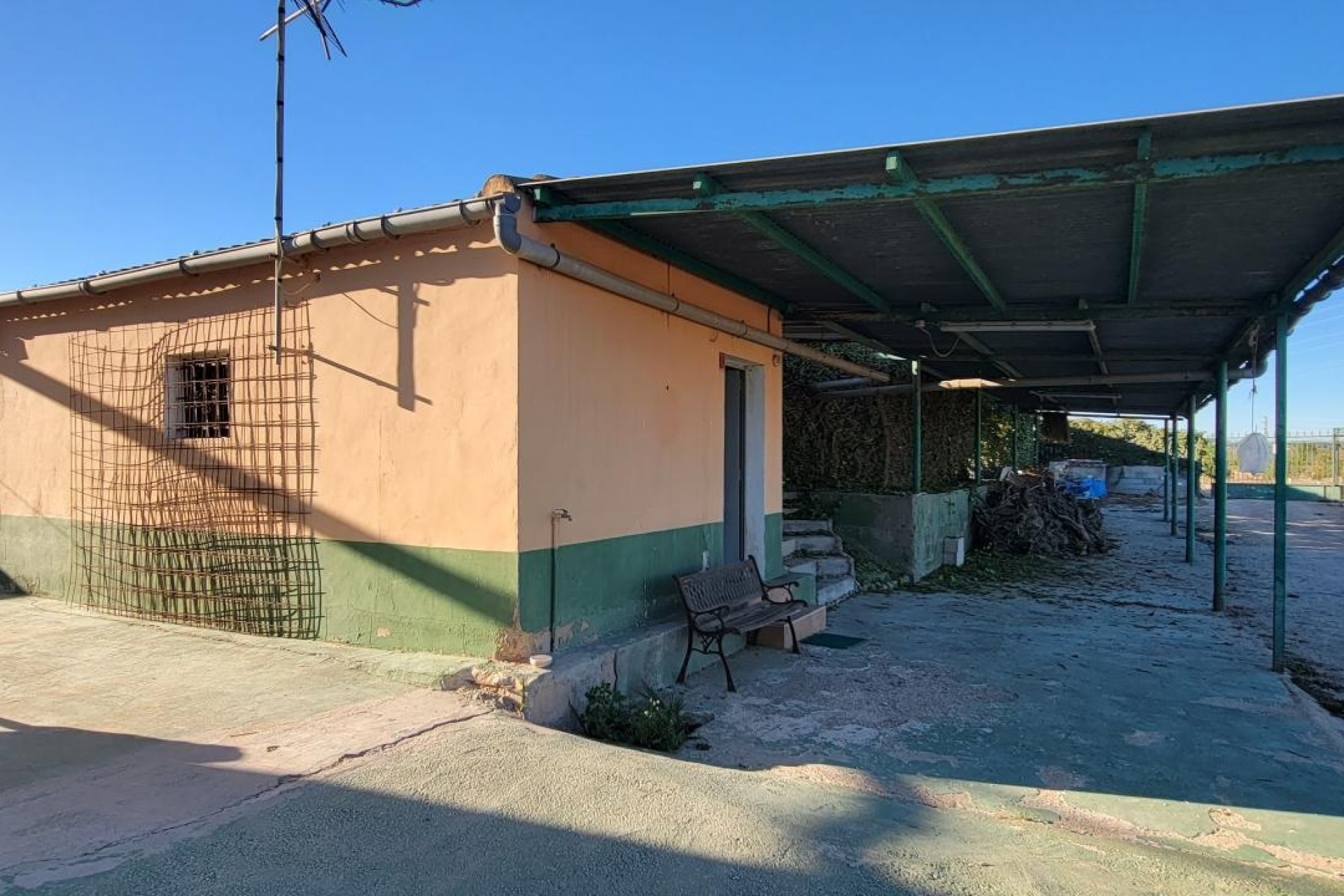 Herverkoop - Finca Landelijk pand -
San Miguel de Salinas