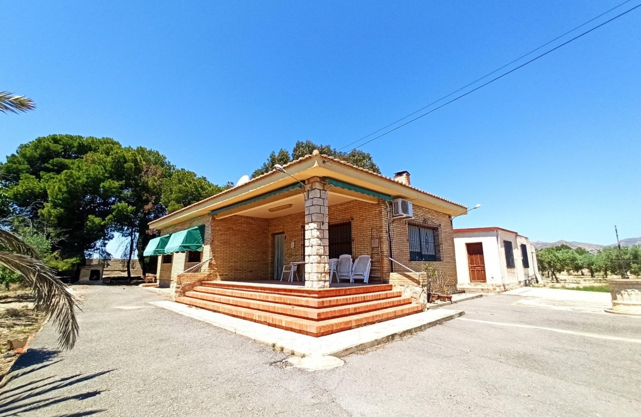 Herverkoop - Finca Landelijk pand -
San Vicente del Raspeig