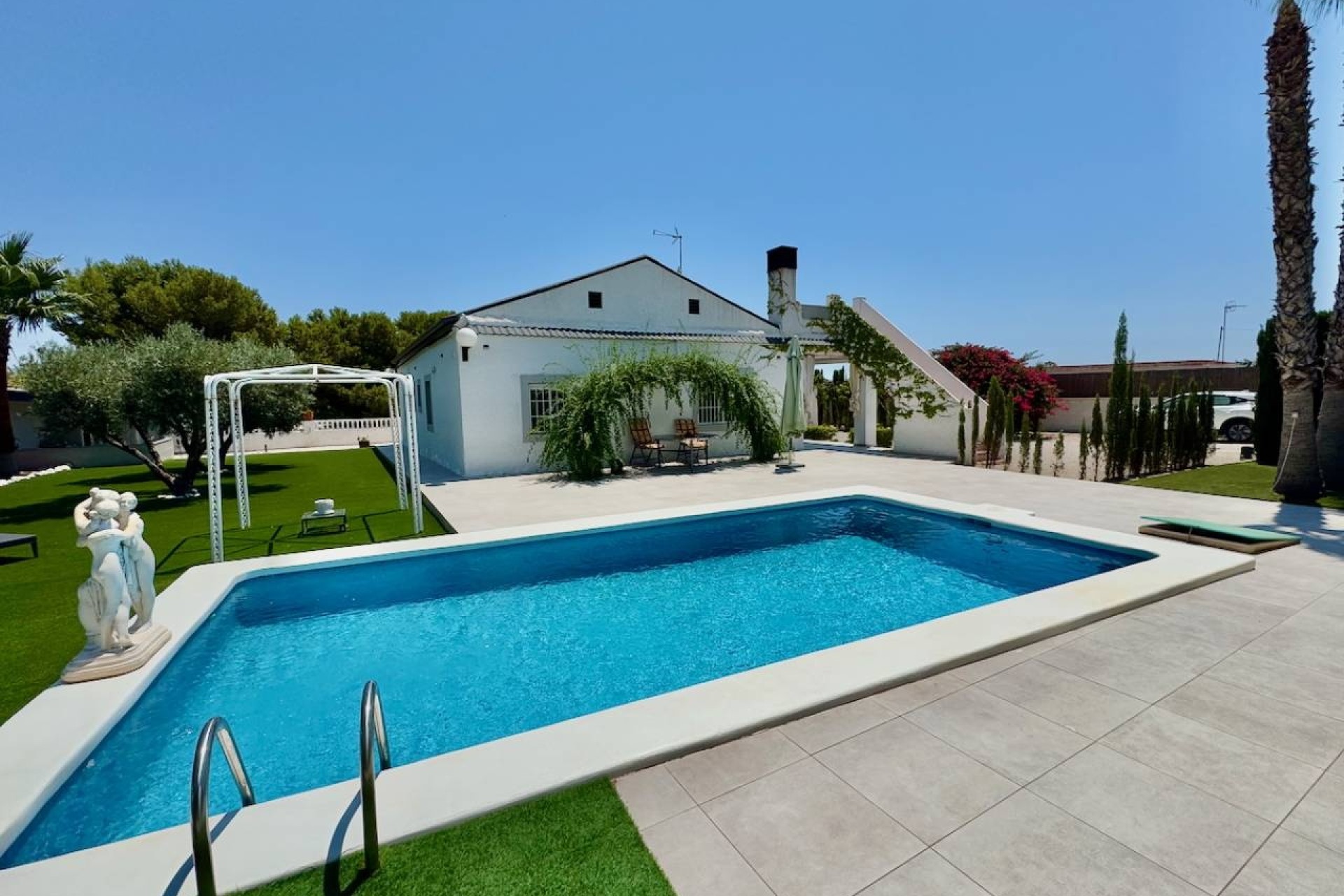 Herverkoop - Finca Landelijk pand -
Torrellano