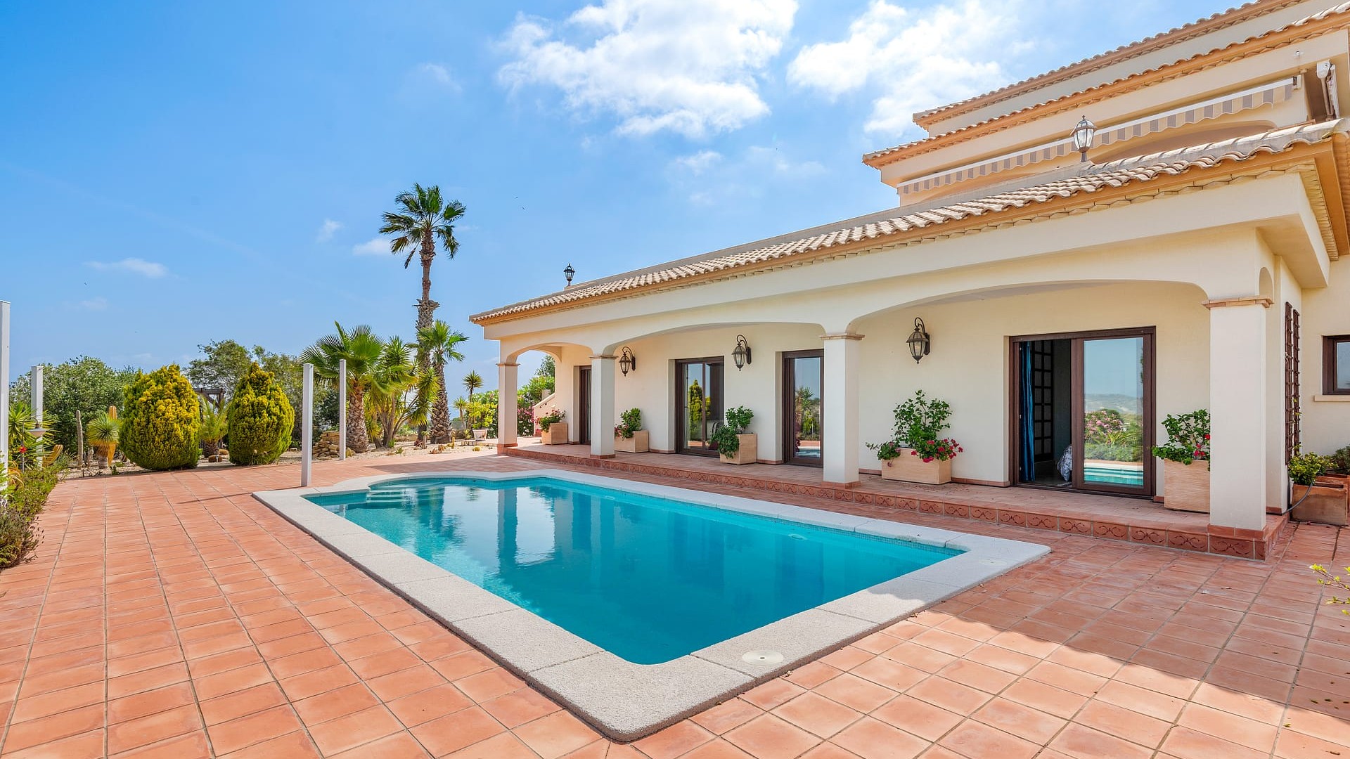 Herverkoop - Finca Landelijk pand -
Torremendo