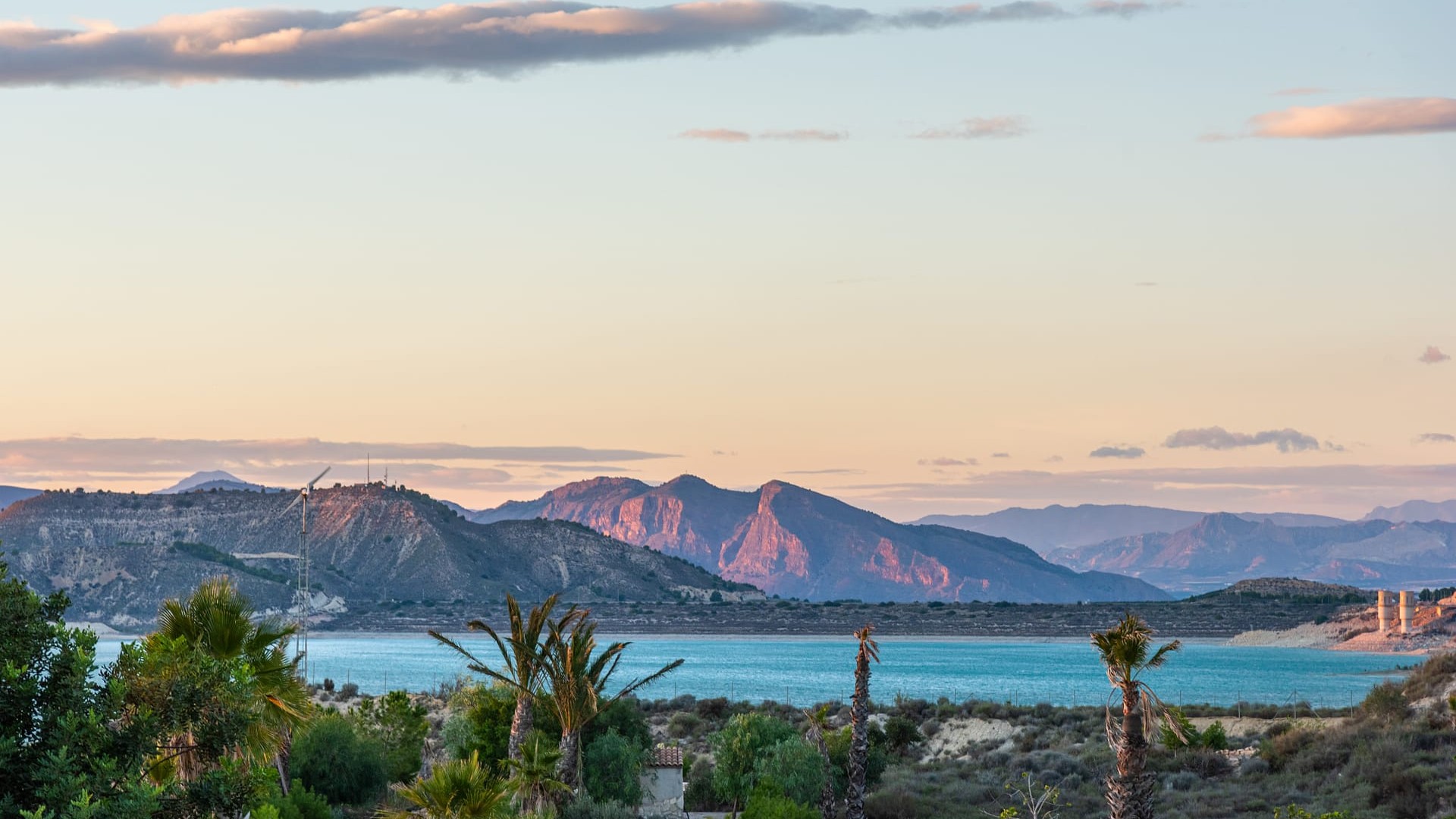 Herverkoop - Finca Landelijk pand -
Torremendo