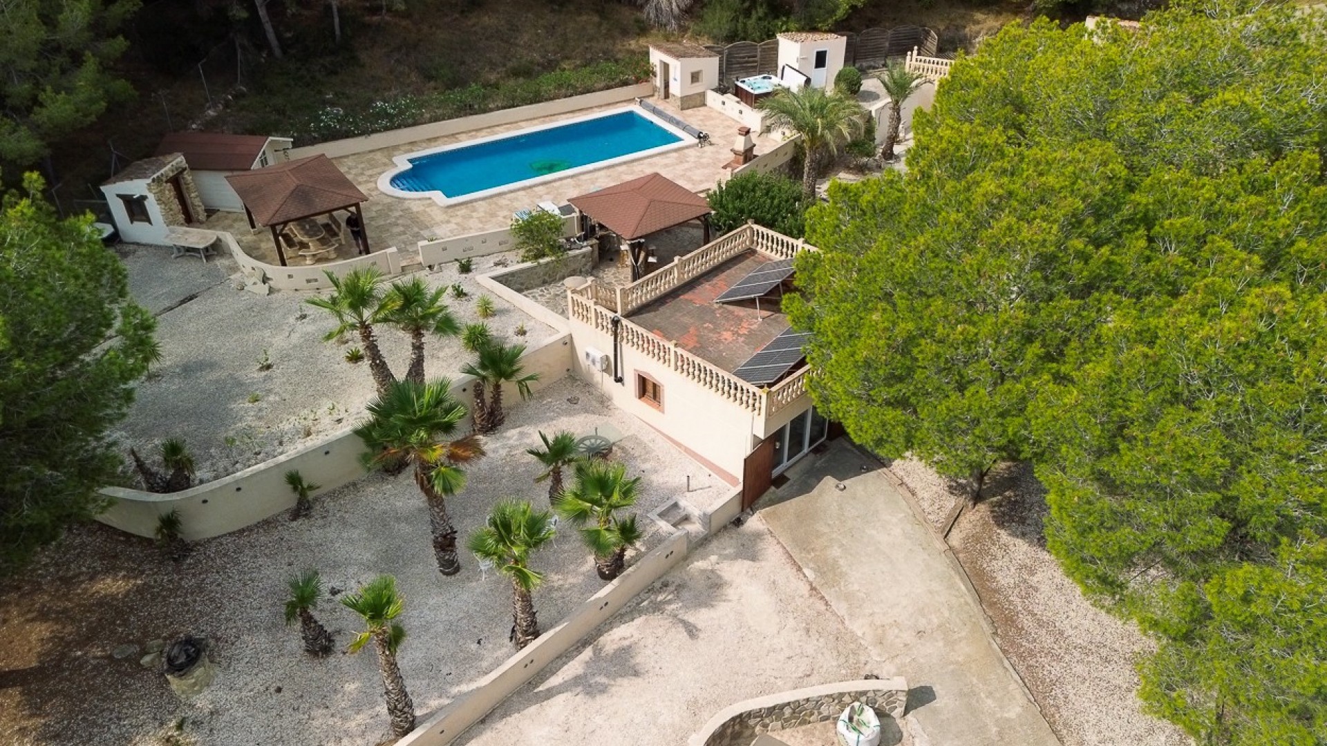 Herverkoop - Finca Landelijk pand -
Torremendo