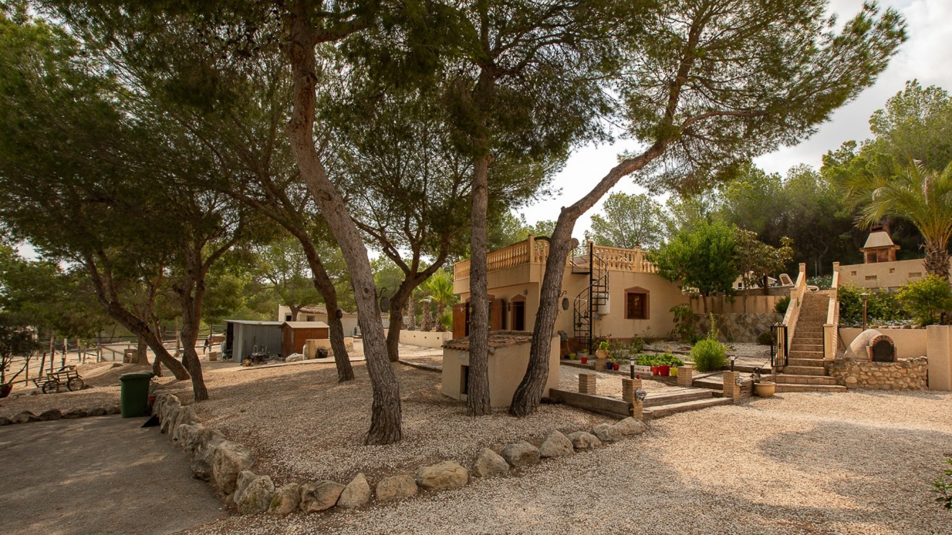 Herverkoop - Finca Landelijk pand -
Torremendo