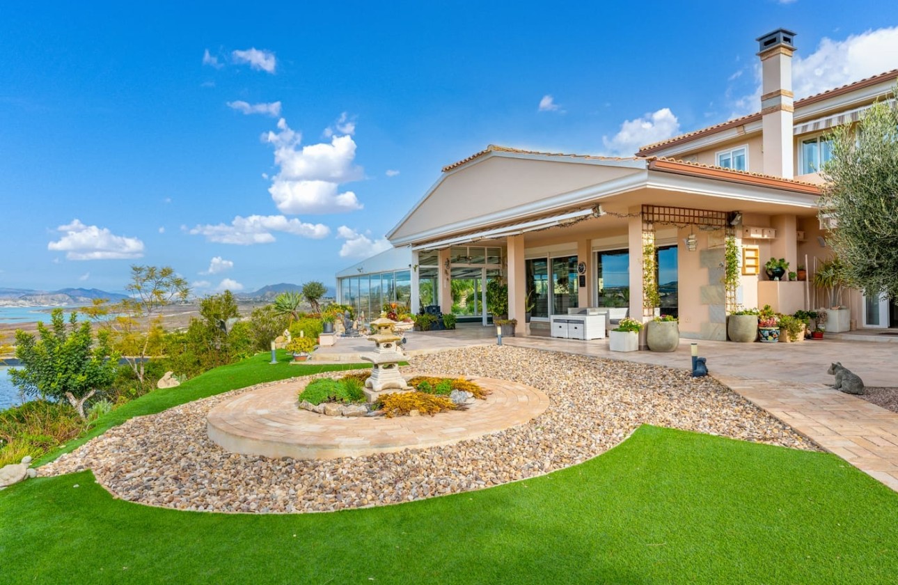 Herverkoop - Finca Landelijk pand -
Torremendo