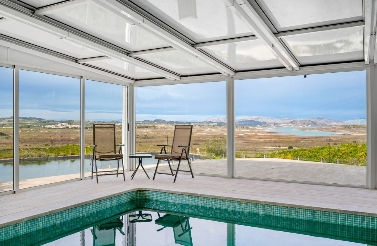 Herverkoop - Finca Landelijk pand -
Torremendo