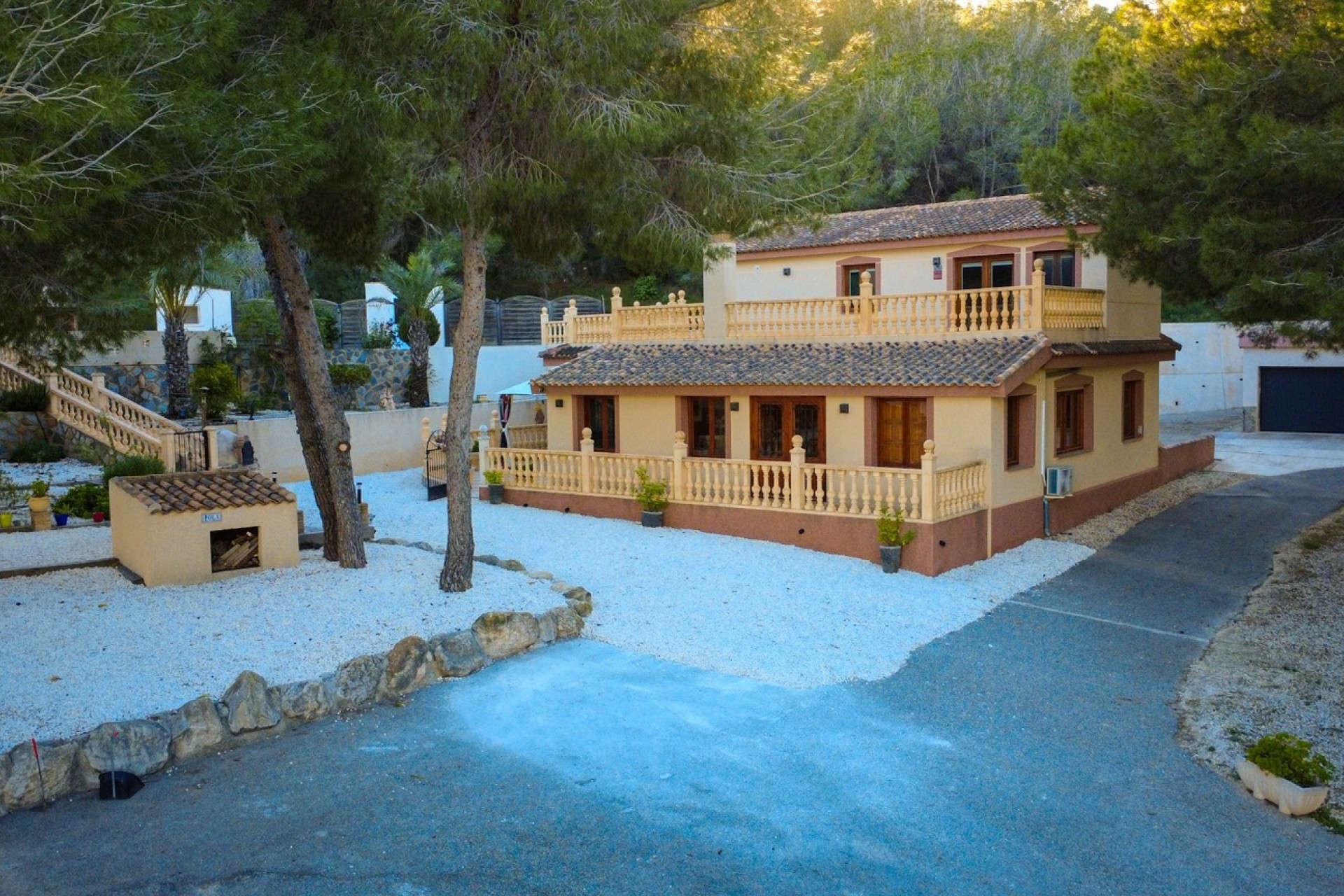 Herverkoop - Finca Landelijk pand -
Torremendo