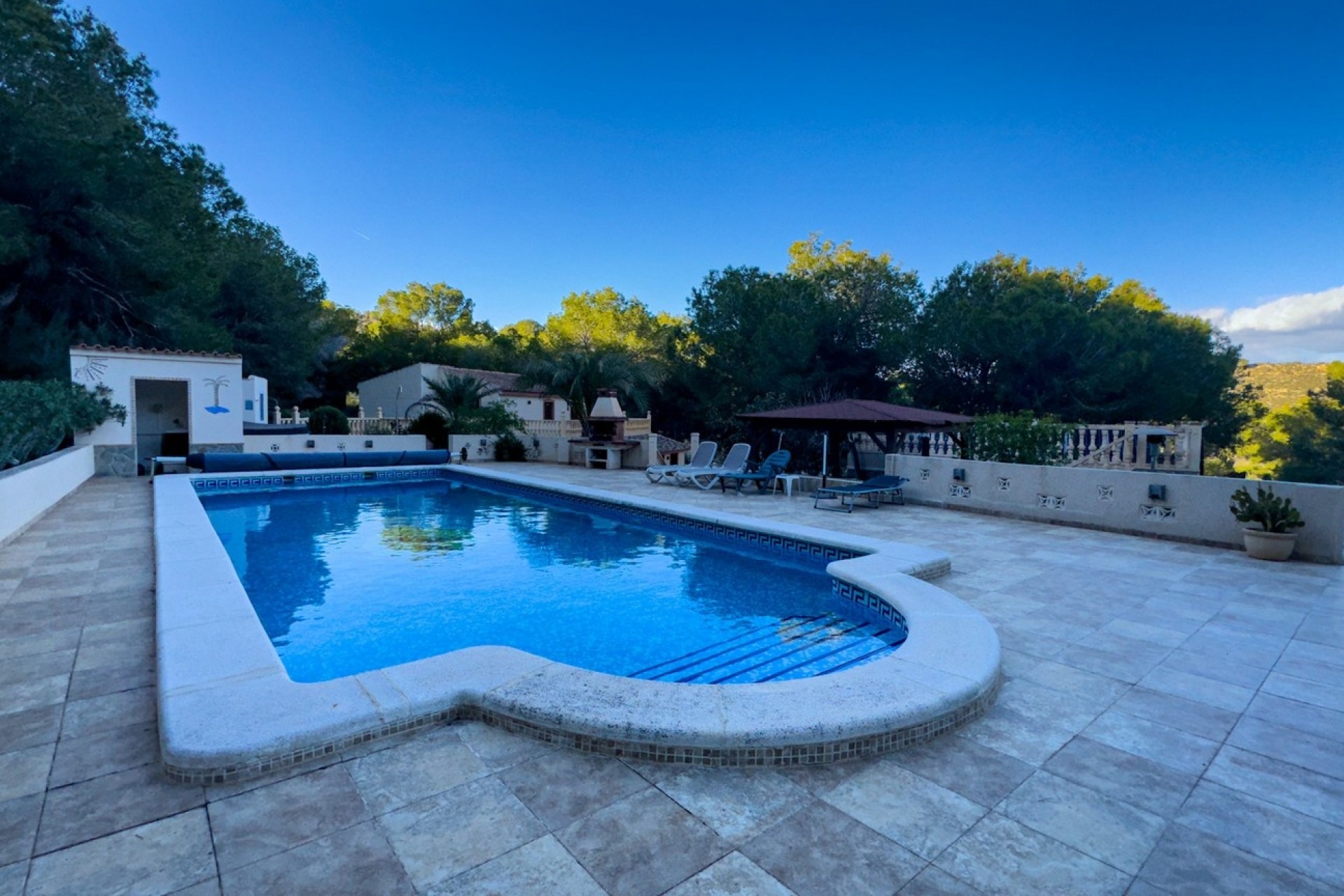 Herverkoop - Finca Landelijk pand -
Torremendo