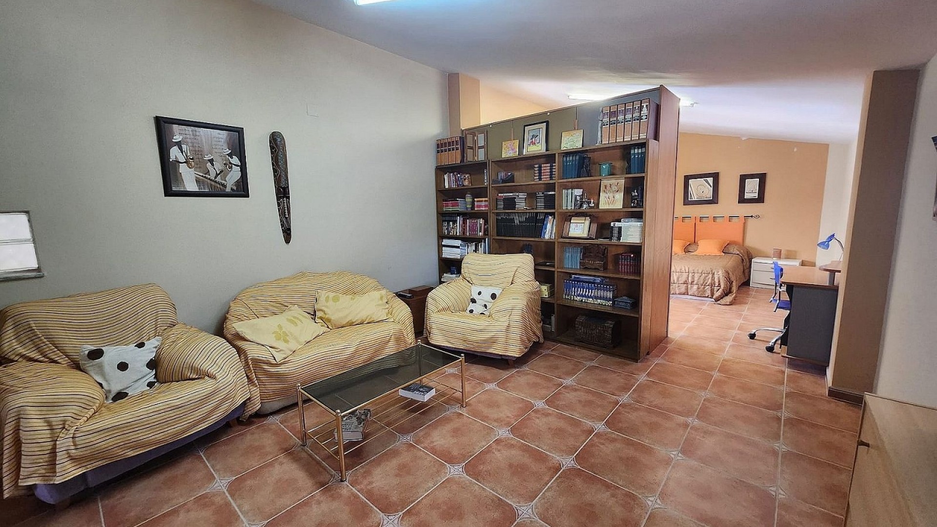 Herverkoop - Finca Landelijk pand -
Villena