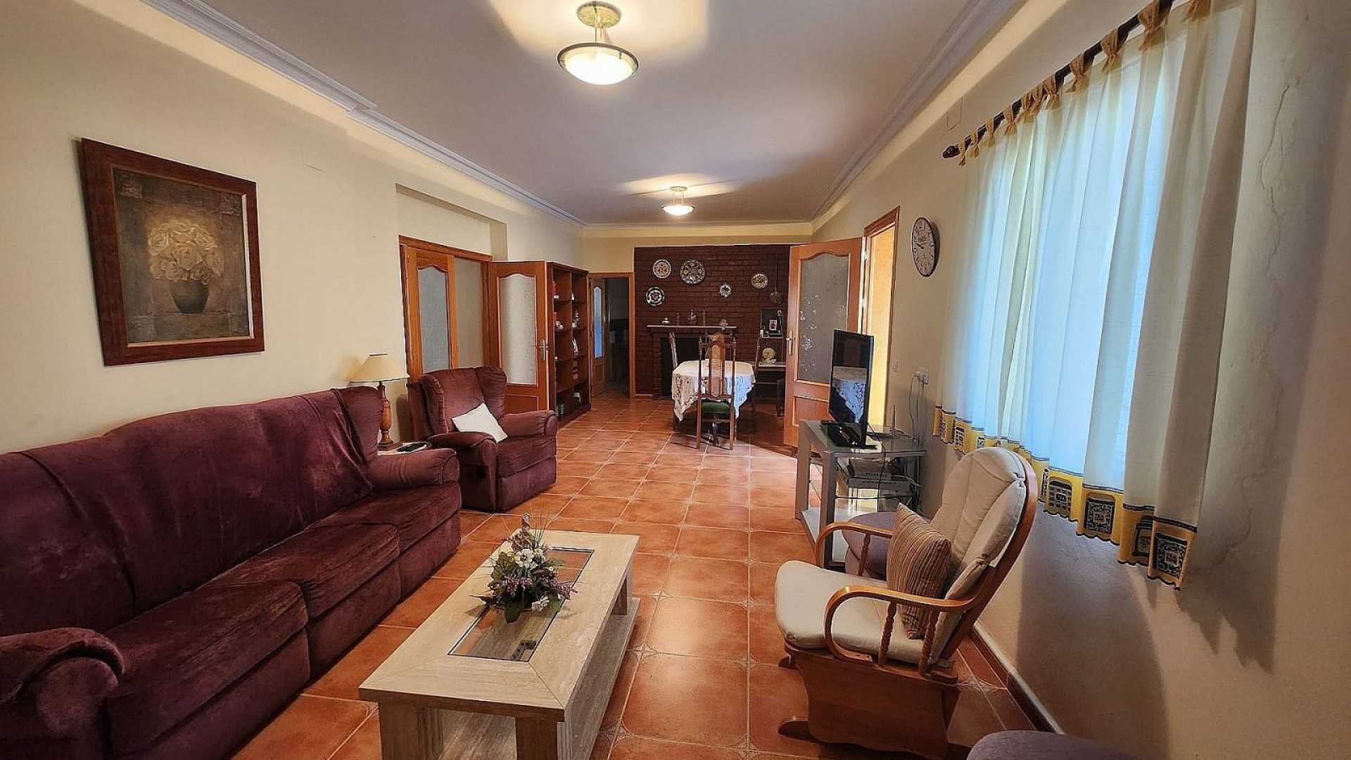 Herverkoop - Finca Landelijk pand -
Villena