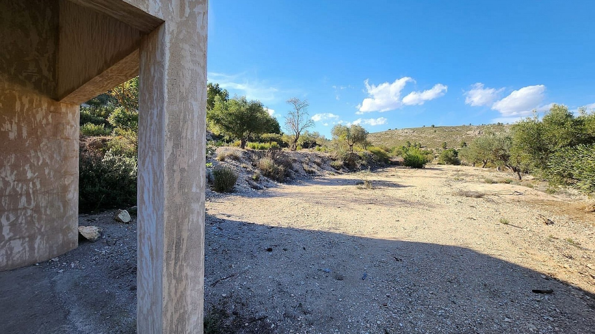 Herverkoop - Finca Landelijk pand -
Villena