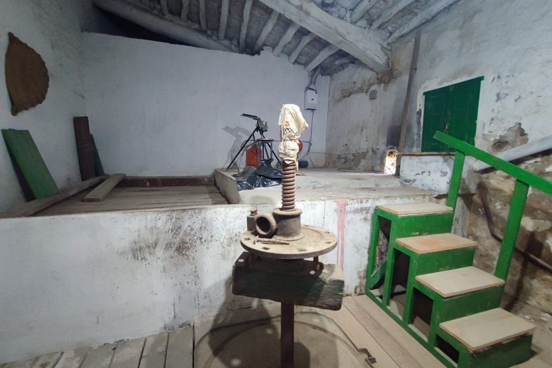 Herverkoop - Finca Landelijk pand -
Yecla