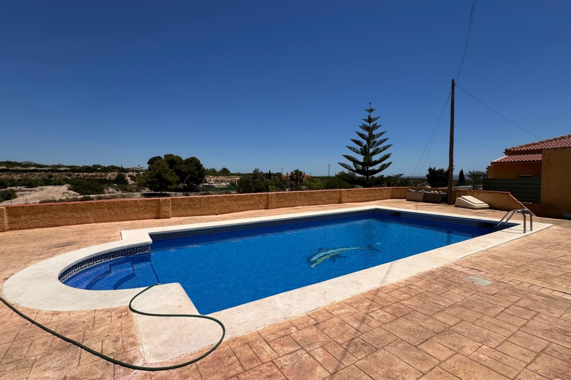 Herverkoop - Finca / Landhuis -
Albatera