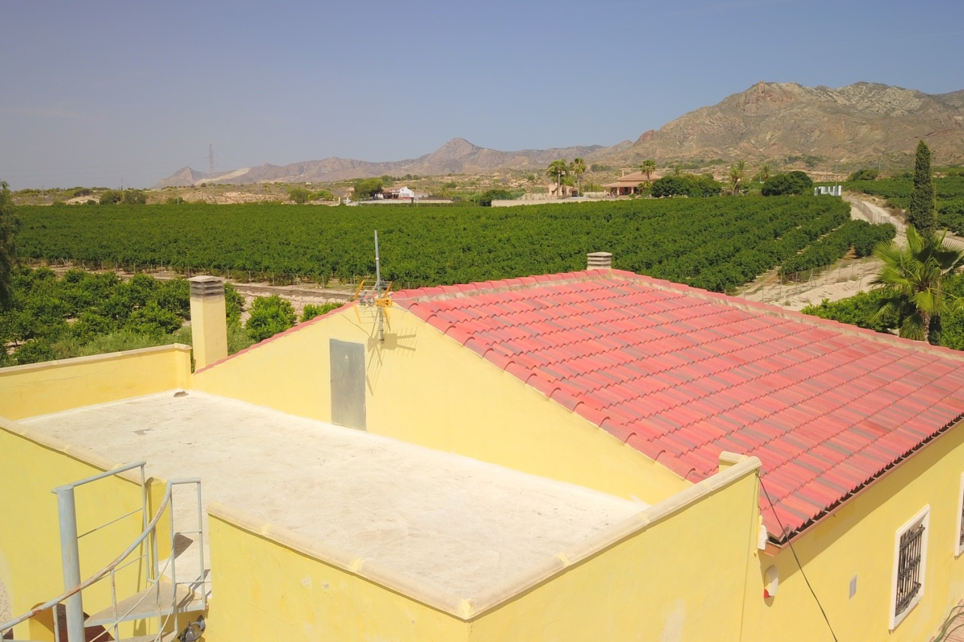 Herverkoop - Finca / Landhuis -
Albatera