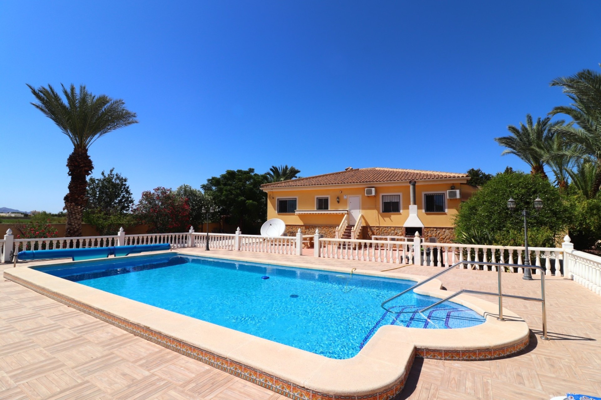 Herverkoop - Finca / Landhuis -
Catral - Catral - Country