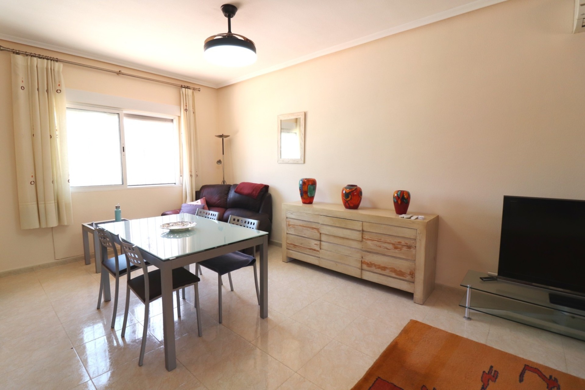 Herverkoop - Finca / Landhuis -
Catral - Catral - Country