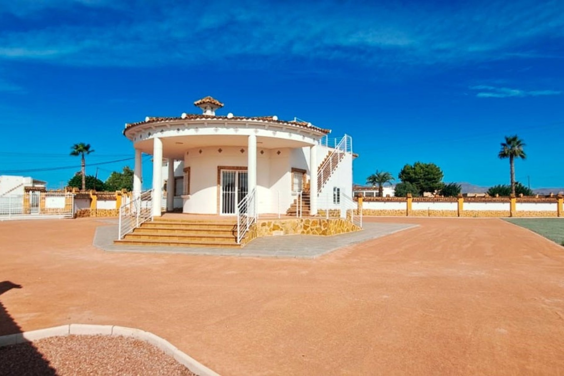 Herverkoop - Finca / Landhuis -
Catral - Catral - Country