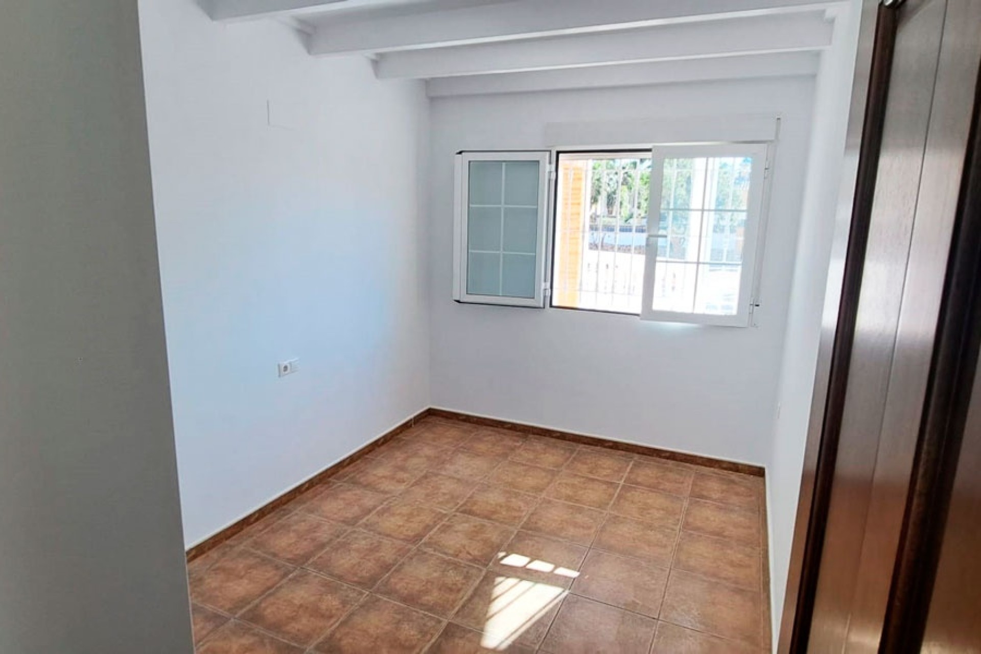 Herverkoop - Finca / Landhuis -
Catral