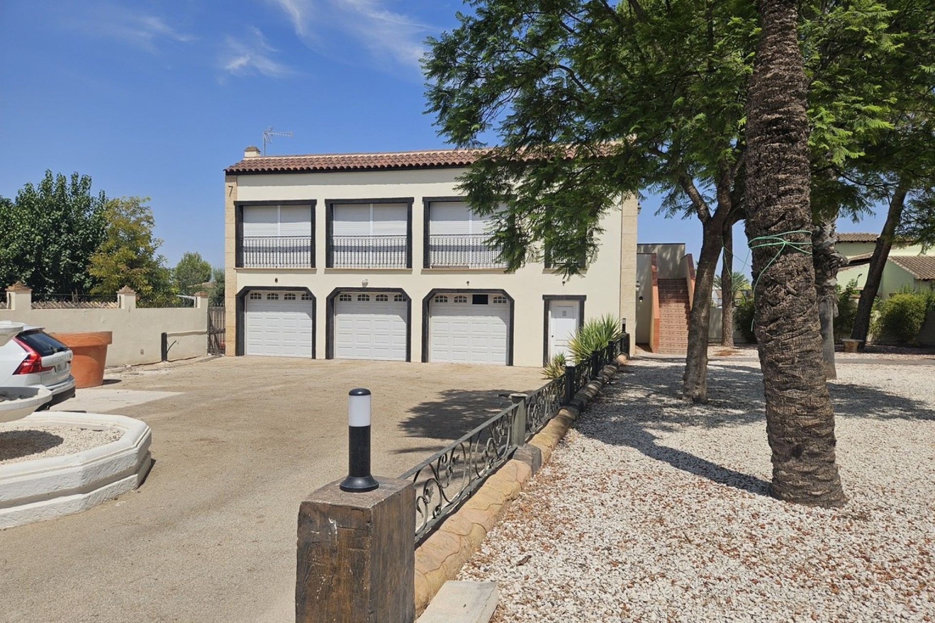 Herverkoop - Finca / Landhuis -
Catral