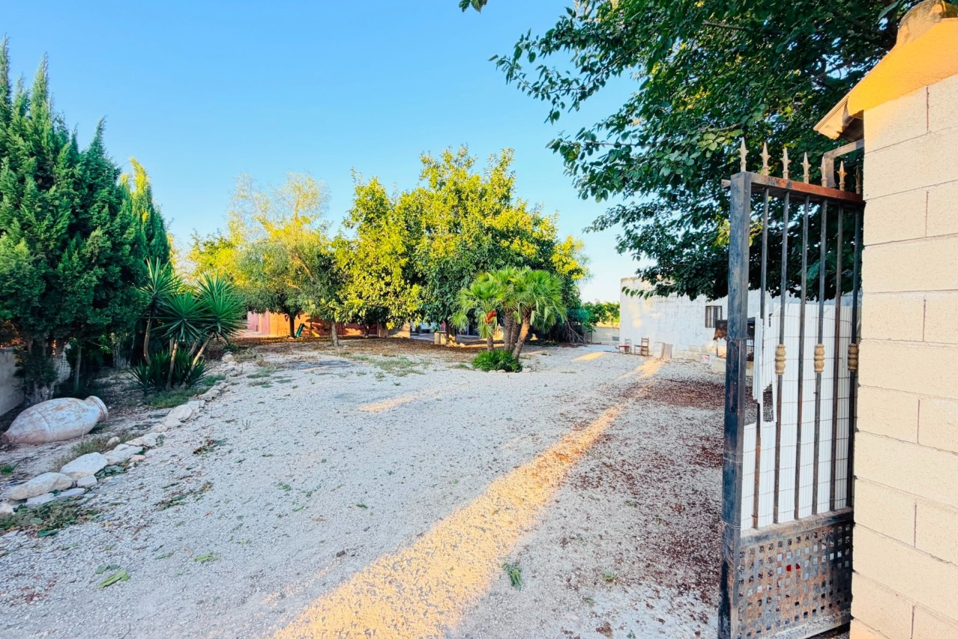 Herverkoop - Finca / Landhuis -
Catral
