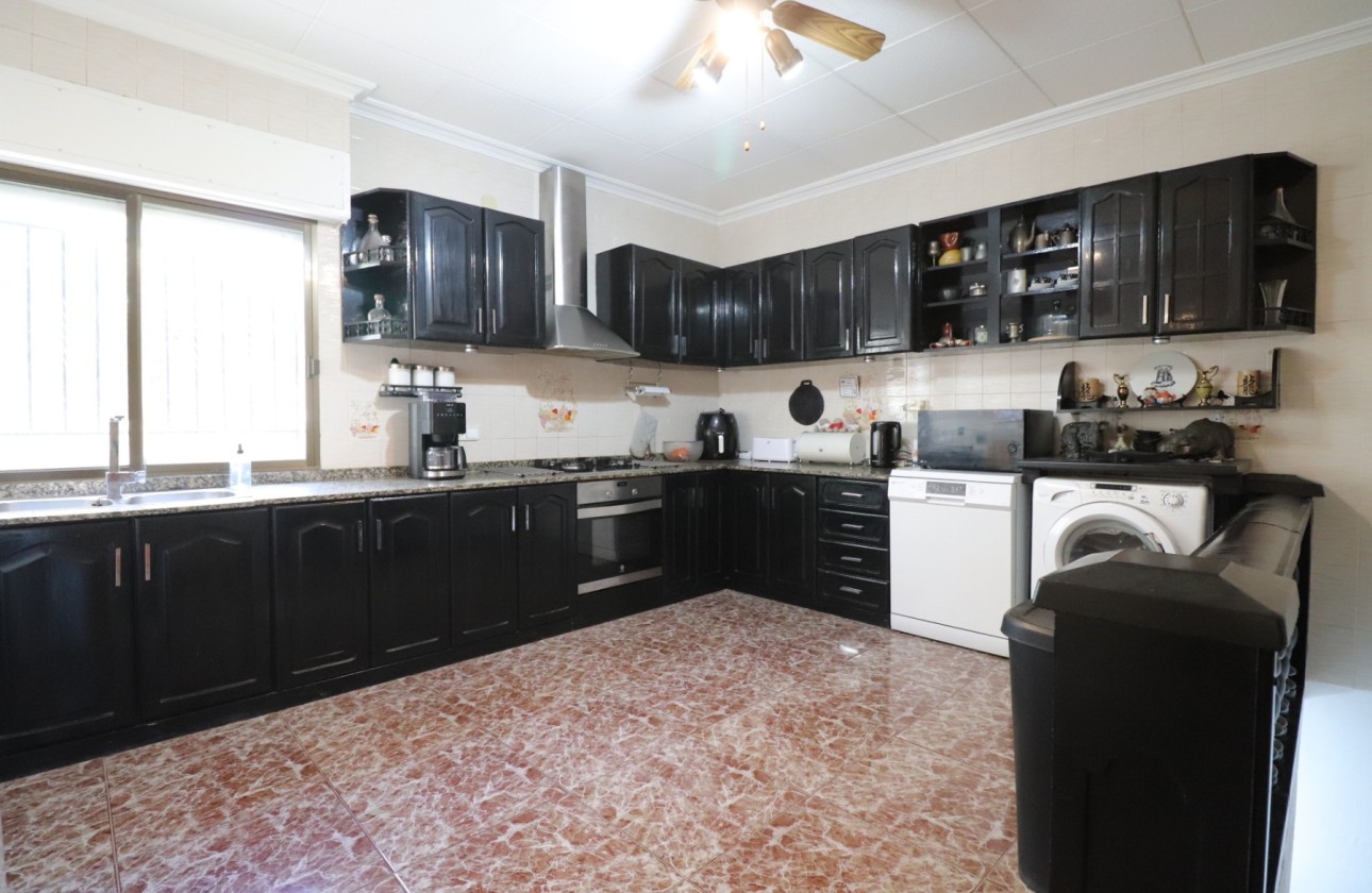 Herverkoop - Finca / Landhuis -
Crevillente - Crevillente - Country