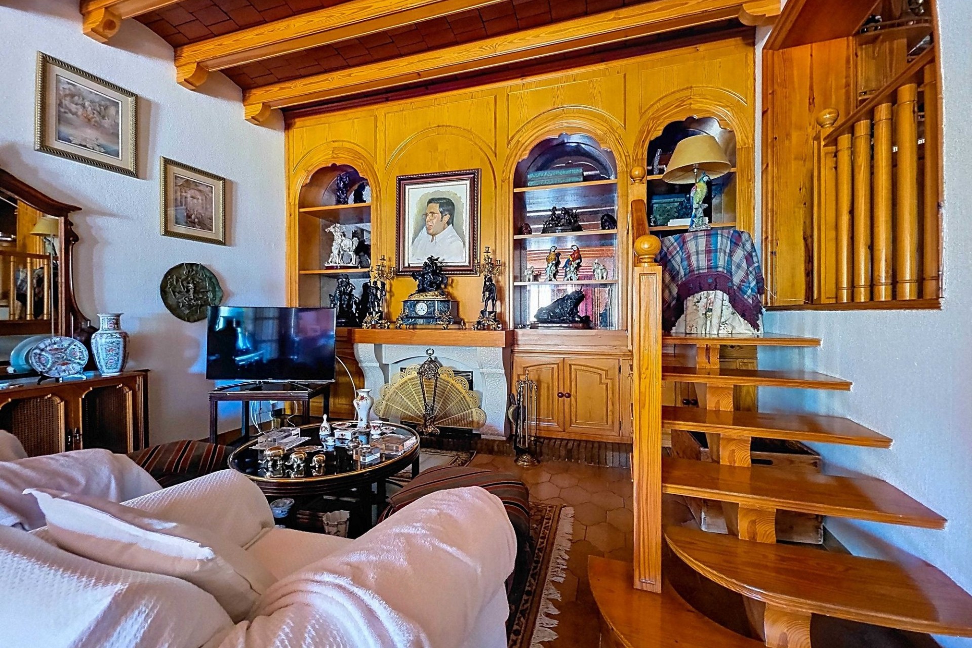 Herverkoop - Finca / Landhuis -
Elda