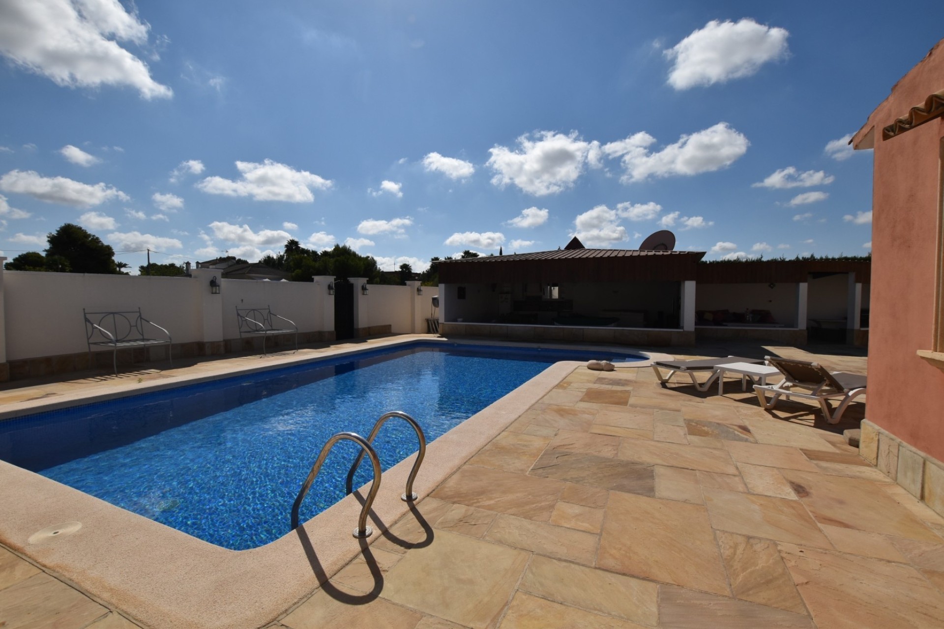 Herverkoop - Finca / Landhuis -
Heredades - Las Heredades