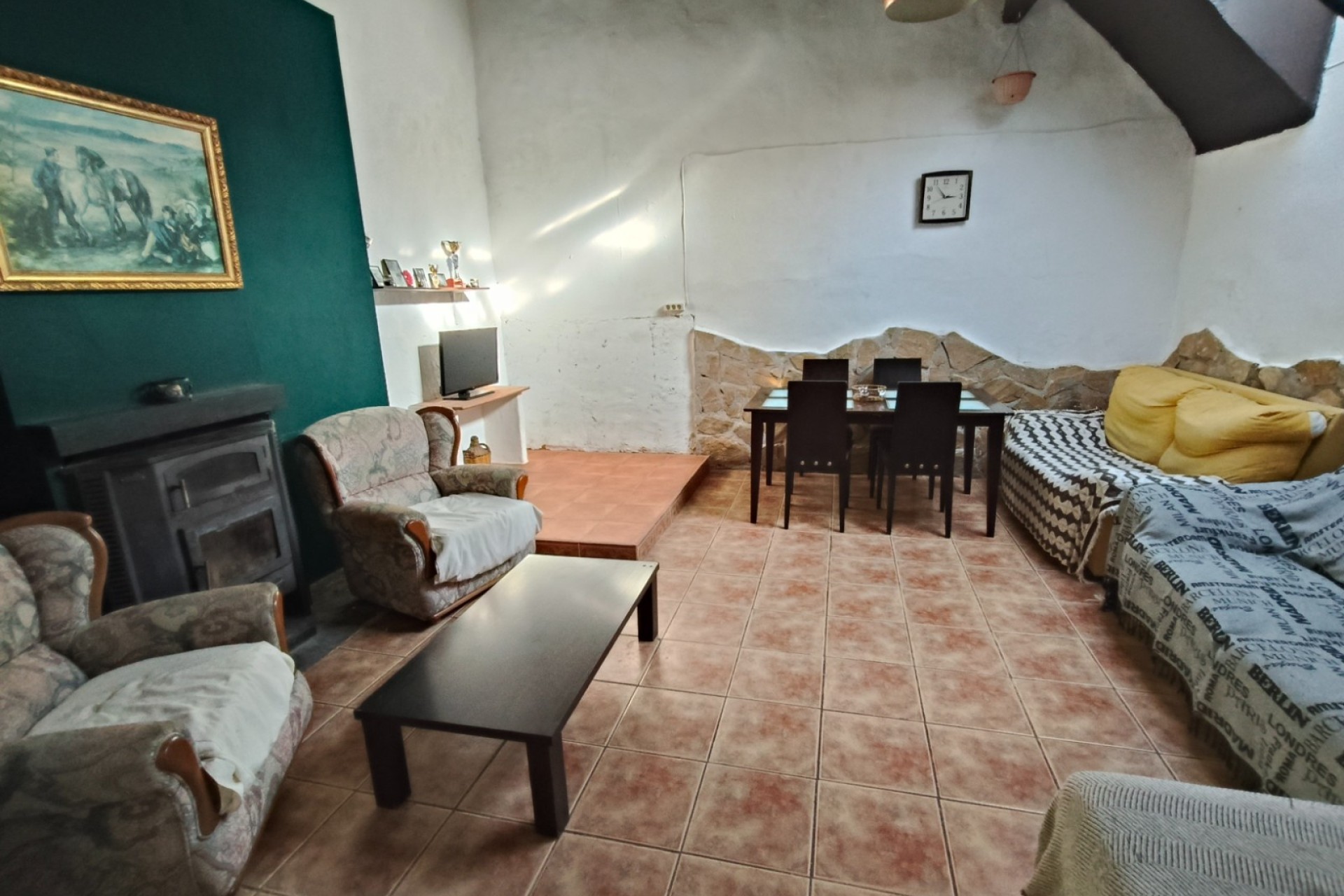 Herverkoop - Finca / Landhuis -
La Romana - Alcaña