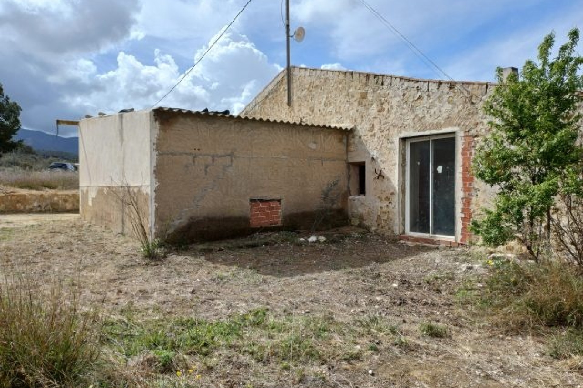 Herverkoop - Finca / Landhuis -
La Zarza