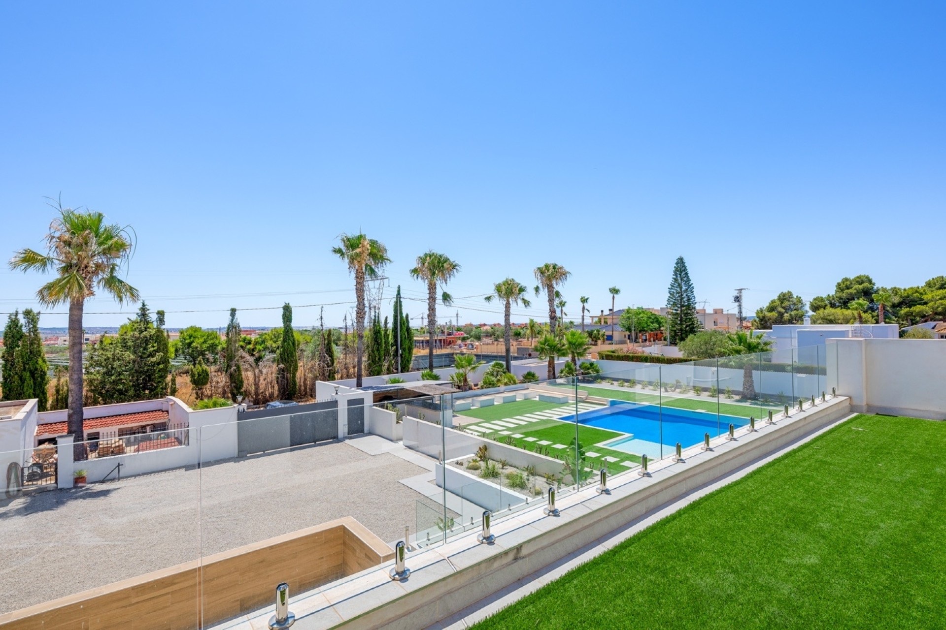 Herverkoop - Finca / Landhuis -
Los Montesinos - La Herrada