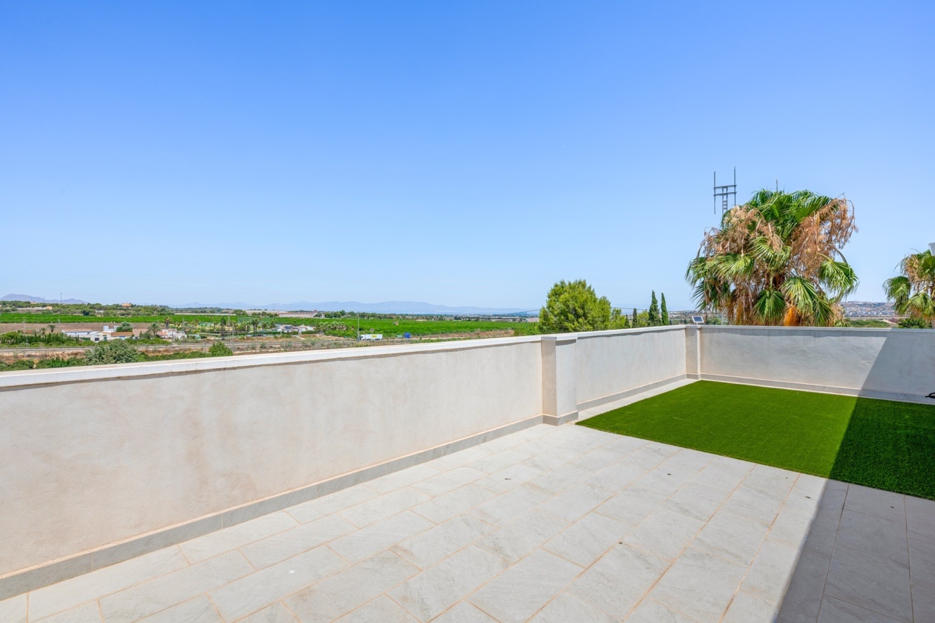 Herverkoop - Finca / Landhuis -
Los Montesinos - La Herrada