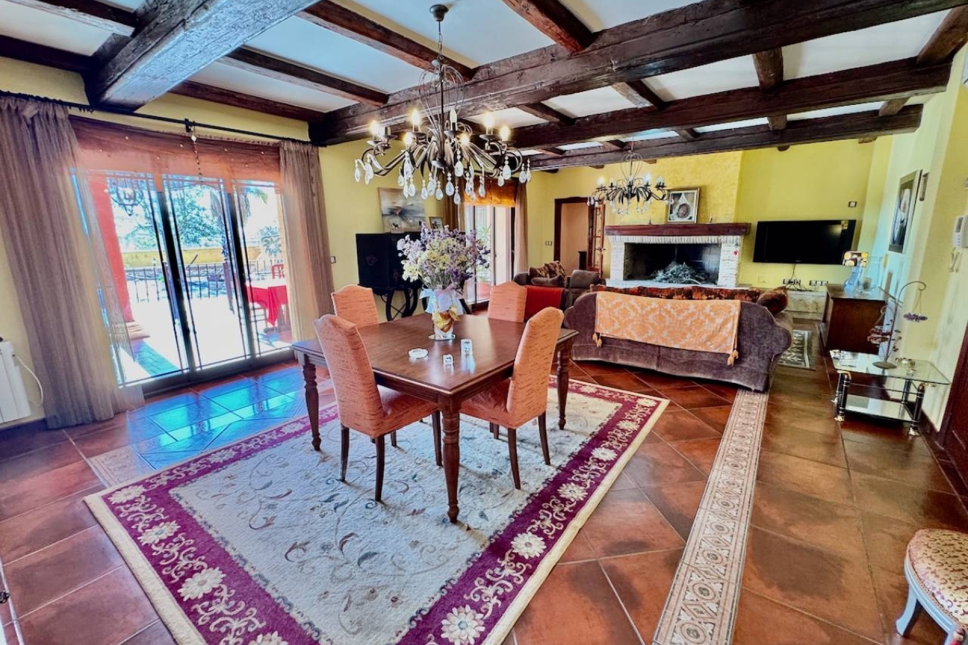 Herverkoop - Finca / Landhuis -
Los Montesinos