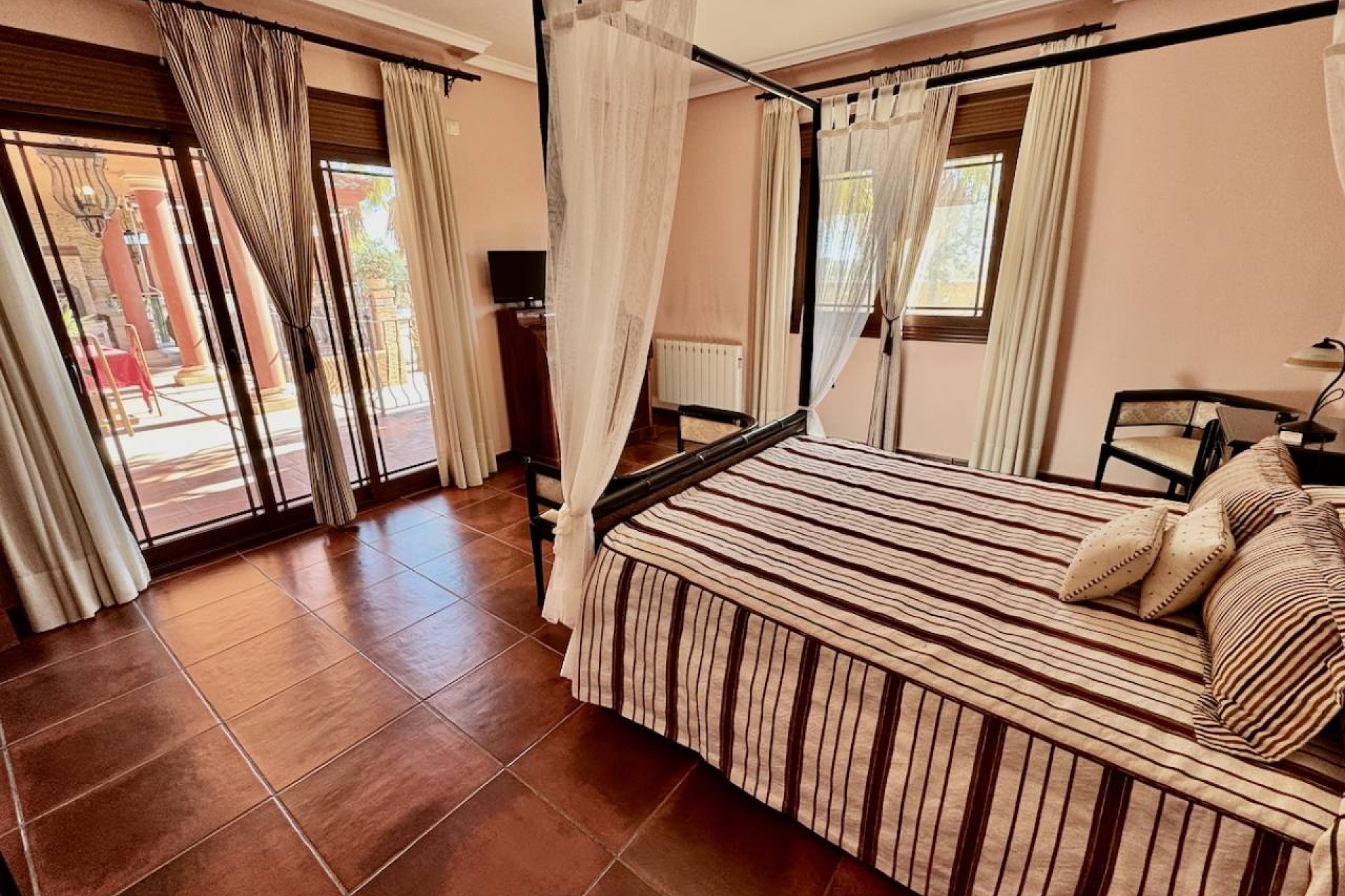 Herverkoop - Finca / Landhuis -
Los Montesinos