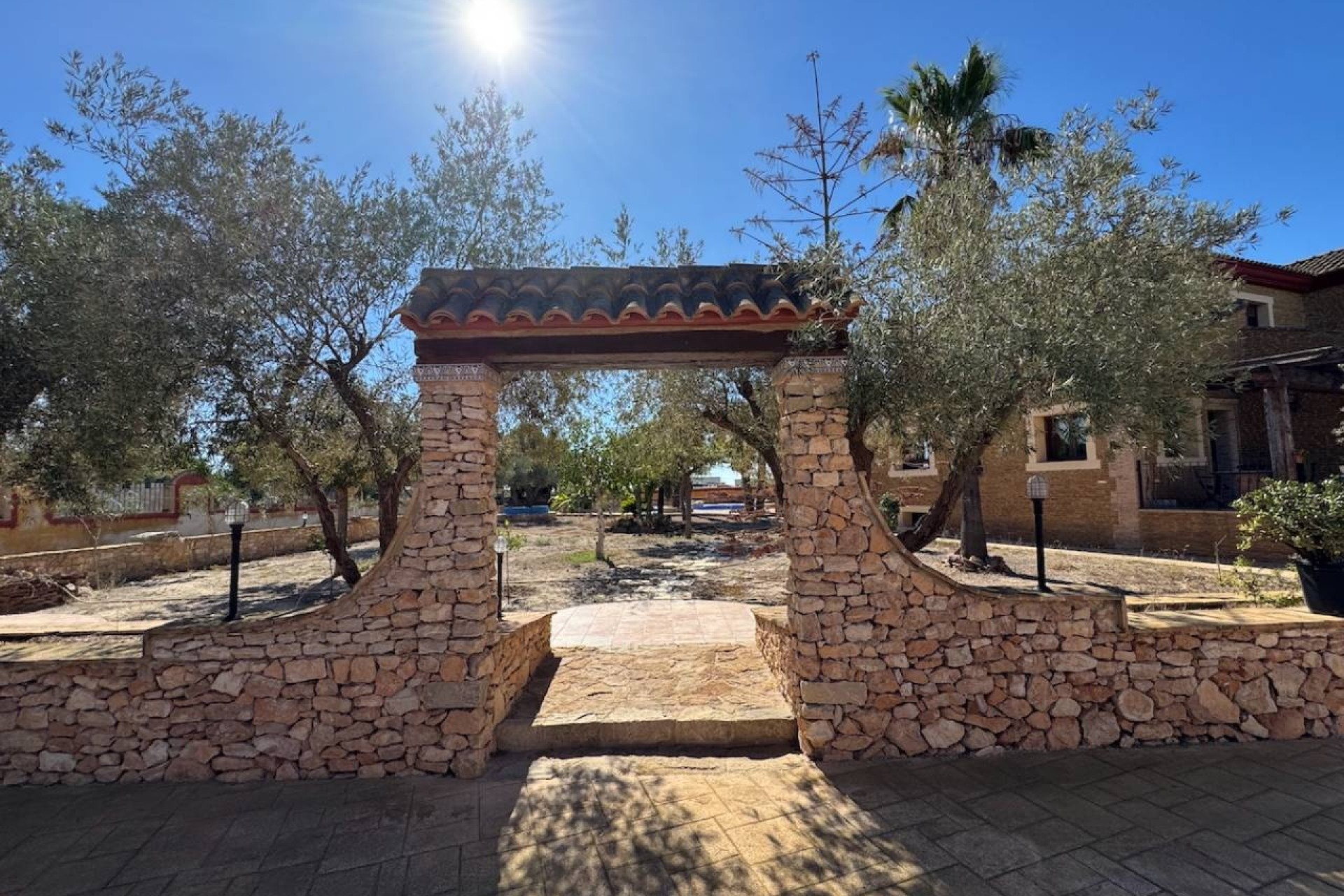 Herverkoop - Finca / Landhuis -
Los Montesinos