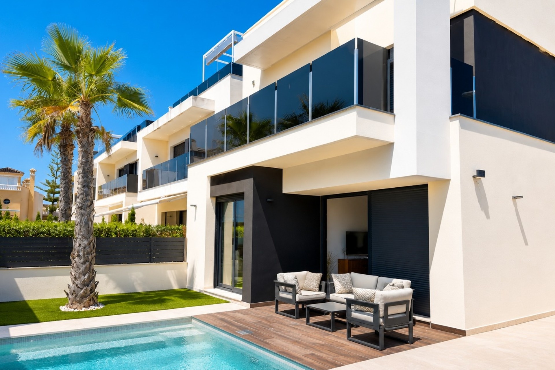 Herverkoop - Finca / Landhuis -
Orihuela Costa
