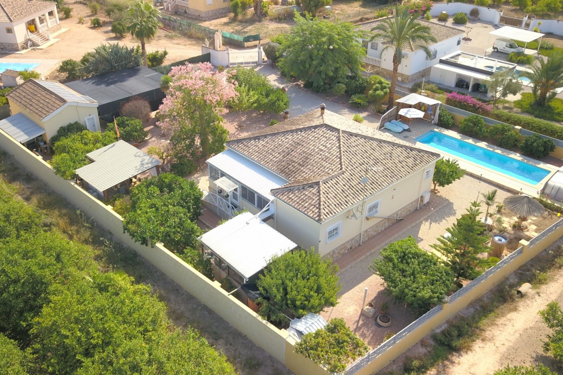 Herverkoop - Finca / Landhuis -
Orihuela - La Campaneta