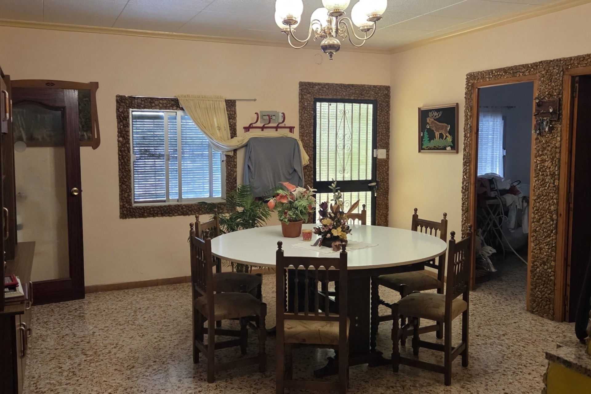 Herverkoop - Finca / Landhuis -
Pinoso