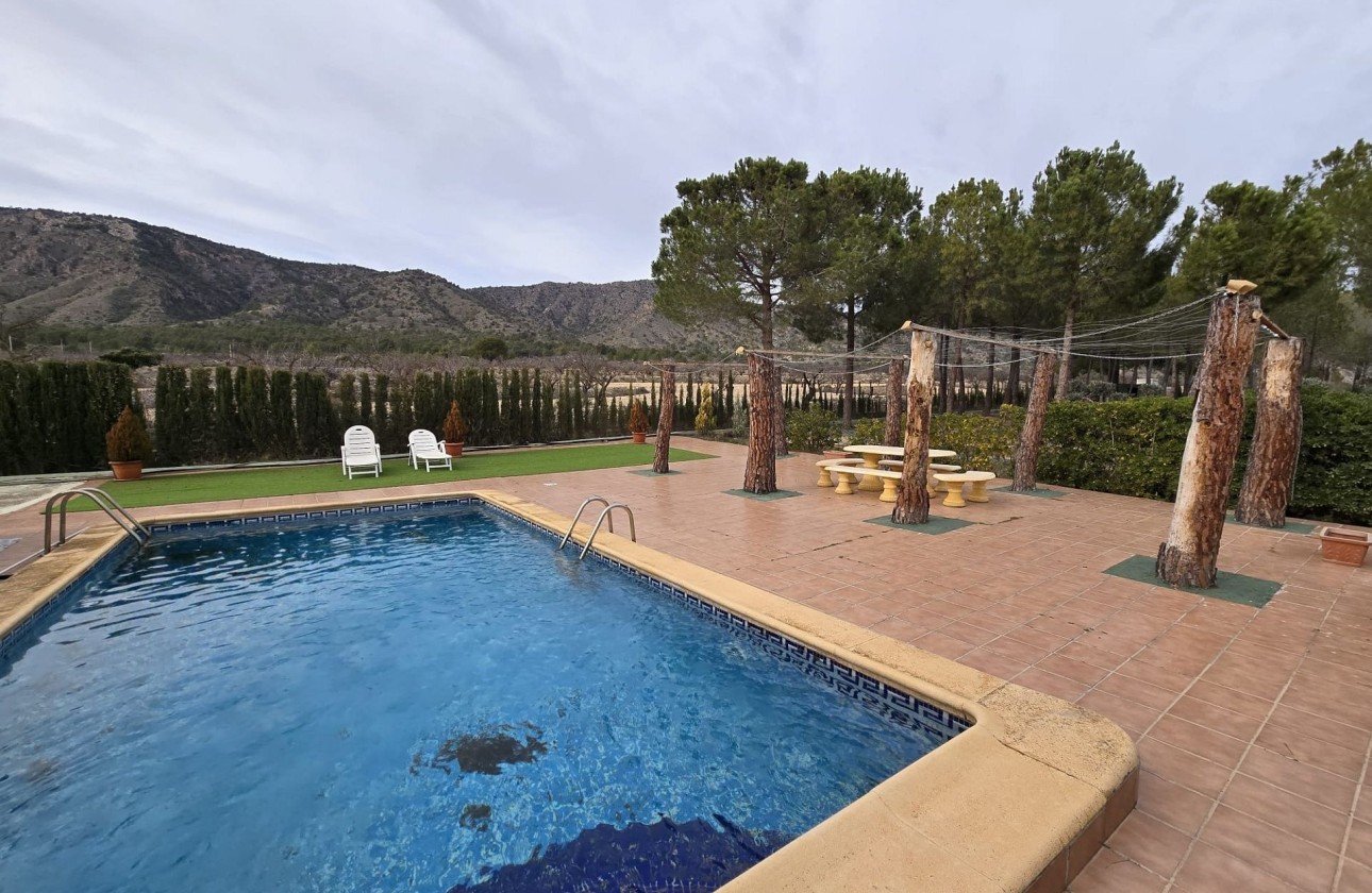 Herverkoop - Finca / Landhuis -
Salinas