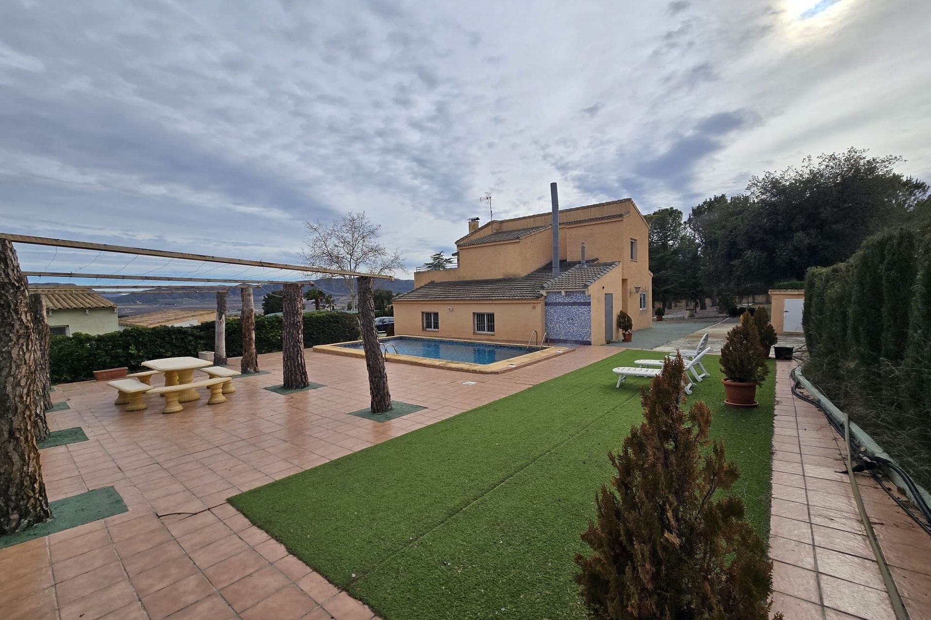 Herverkoop - Finca / Landhuis -
Salinas