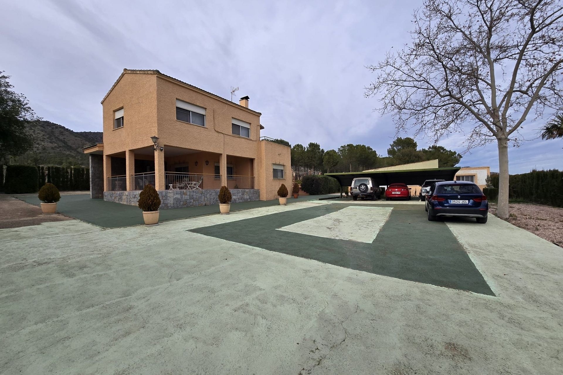 Herverkoop - Finca / Landhuis -
Salinas