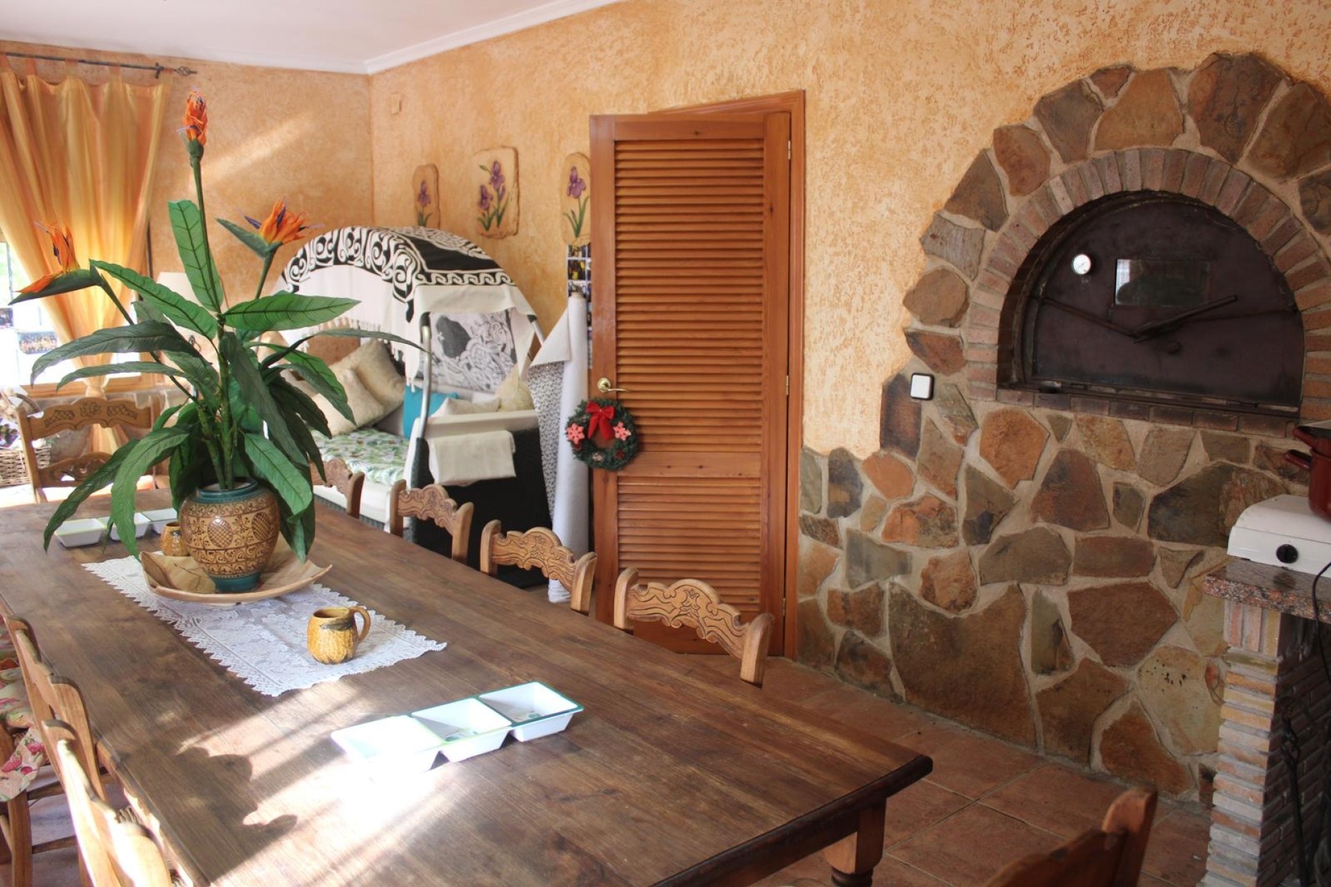 Herverkoop - Finca / Landhuis -
Sax - SAX