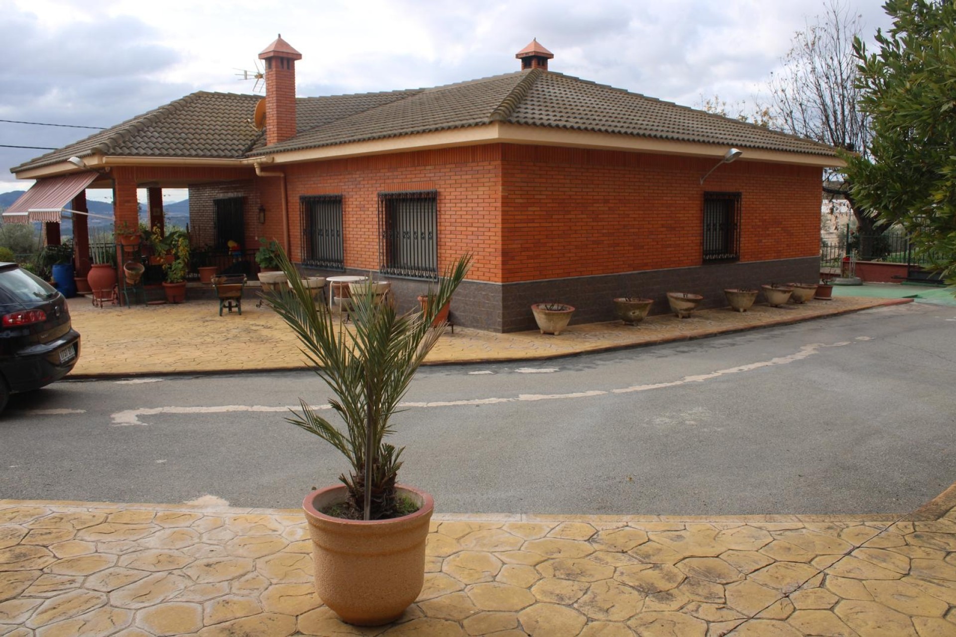Herverkoop - Finca / Landhuis -
Sax