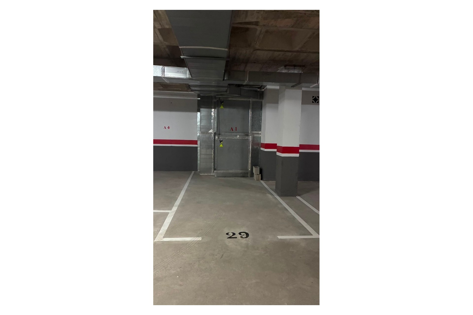 Herverkoop - Garage -
Algorfa - Village