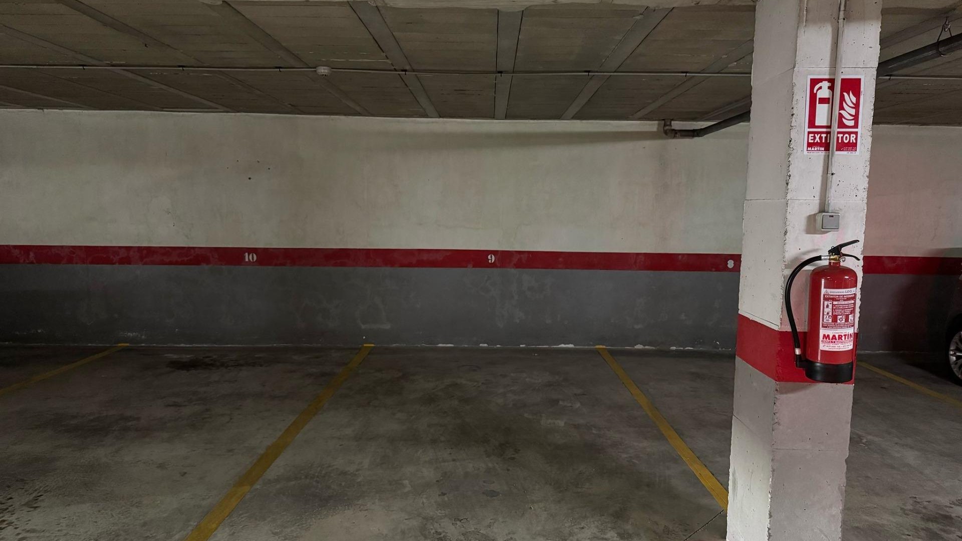 Herverkoop - Garage -
Torrevieja - Centro