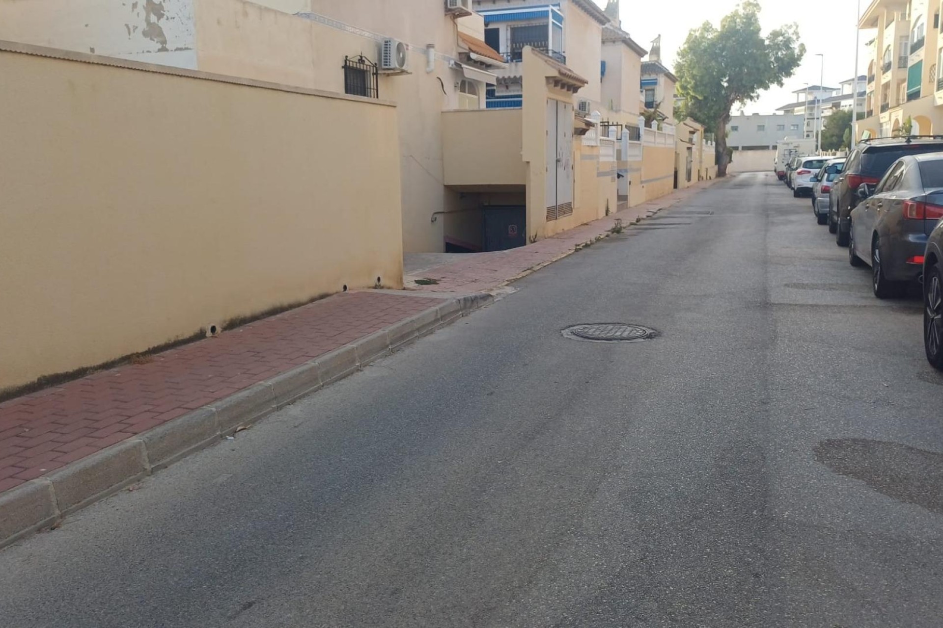 Herverkoop - Garage -
Torrevieja - La Mata