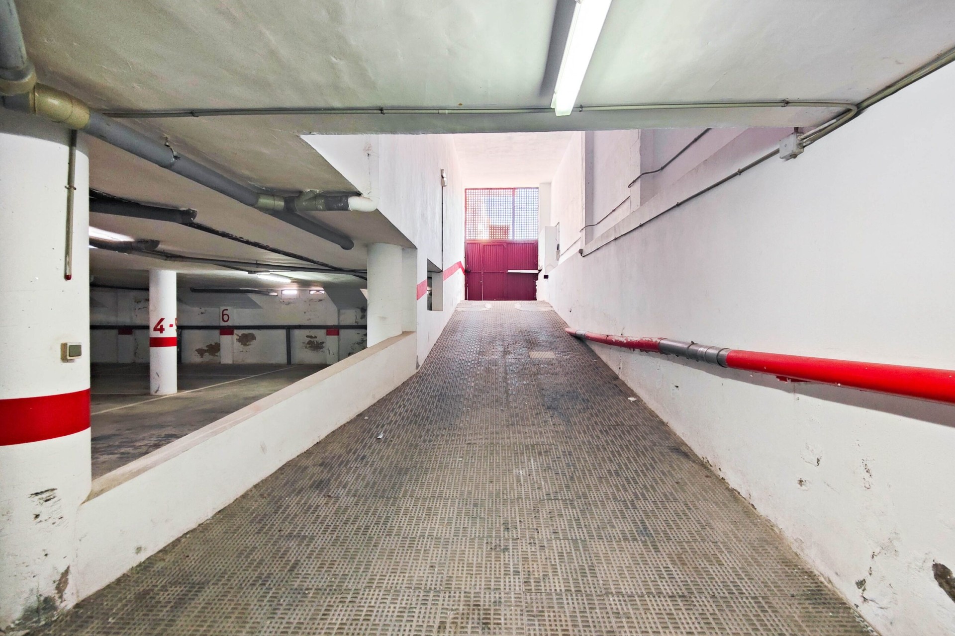 Herverkoop - Garage -
Torrevieja - Playa del Cura